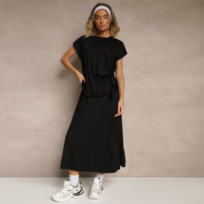 Renee - Komplet casual ze sklepu: renee.pl w kategorii: Komplety i garnitury damskie - zdjęcie 6BEED23A-9DF-769_383278