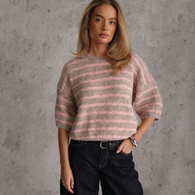 Sweter damski casualowy na zimę Renee ze sklepu: renee.pl w kategorii: Swetry damskie - zdjęcie 6BEED23A-9DF-769_398884