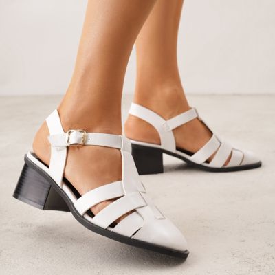 Sandały damskie letnie Renee ze sklepu: renee.pl w kategorii: Sandały damskie - zdjęcie 6BEED23A-9DF-769_402961