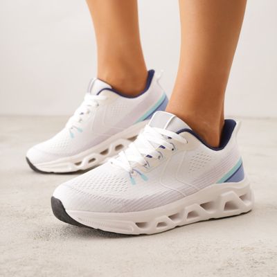 Buty sportowe damskie na wiosnę Renee ze sklepu: renee.pl w kategorii: Buty sportowe damskie - zdjęcie 6BEED23A-9DF-769_403449