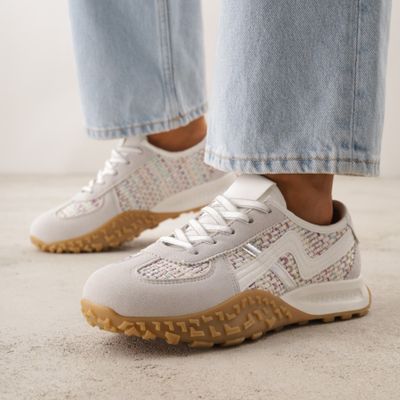 Buty sportowe damskie na wiosnę Renee ze sklepu: renee.pl w kategorii: Buty sportowe damskie - zdjęcie 6BEED23A-9DF-769_404150