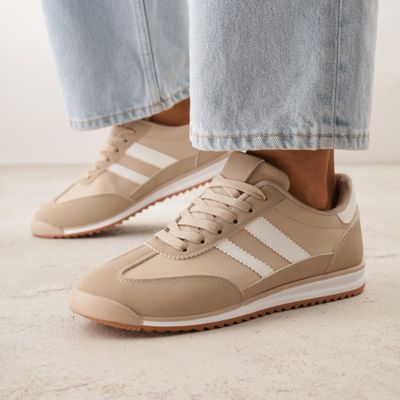 Buty sportowe damskie na wiosnę Renee ze sklepu: renee.pl w kategorii: Buty sportowe damskie - zdjęcie 6BEED23A-9DF-769_404719