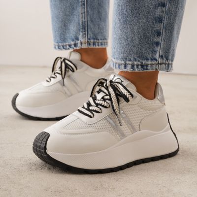 Buty sportowe damskie wiosenne Renee ze sklepu: renee.pl w kategorii: Buty sportowe damskie - zdjęcie 6BEED23A-9DF-769_404806