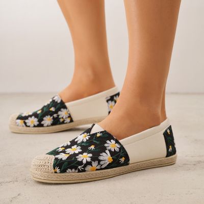 Espadryle damskie letnie Renee ze sklepu: renee.pl w kategorii: Espadryle damskie - zdjęcie 6BEED23A-9DF-769_404831
