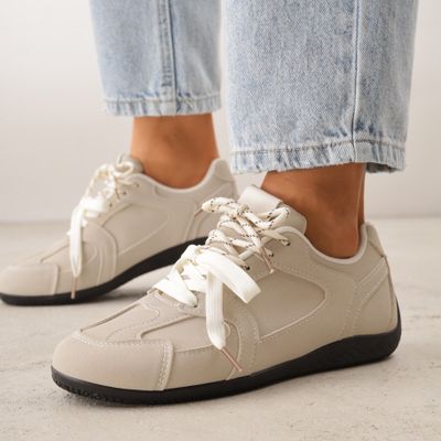 Renee - Buty sportowe damskie wiosenne ze sklepu: renee.pl w kategorii: Buty sportowe damskie - zdjęcie 6BEED23A-9DF-769_405204