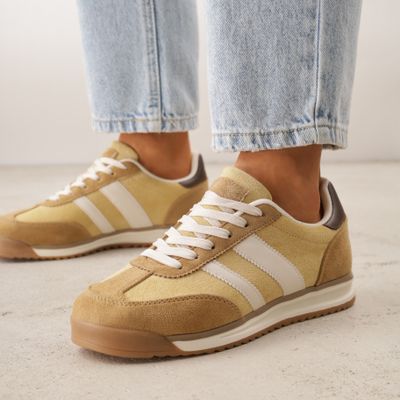 Renee - Buty sportowe damskie na wiosnę jesienne ze sklepu: renee.pl w kategorii: Buty sportowe damskie - zdjęcie 6BEED23A-9DF-769_405215