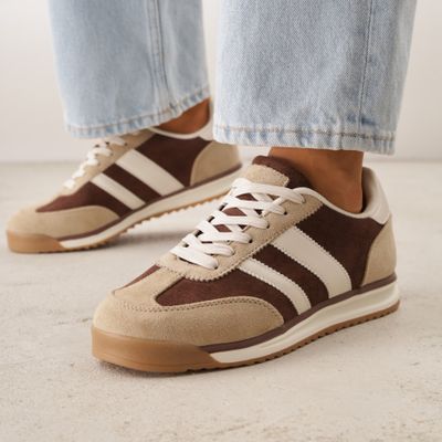 Buty sportowe damskie letnie Renee ze sklepu: renee.pl w kategorii: Buty sportowe damskie - zdjęcie 6BEED23A-9DF-769_405218