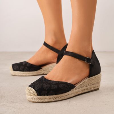 Espadryle damskie letnie Renee ze sklepu: renee.pl w kategorii: Espadryle damskie - zdjęcie 6BEED23A-9DF-769_405433