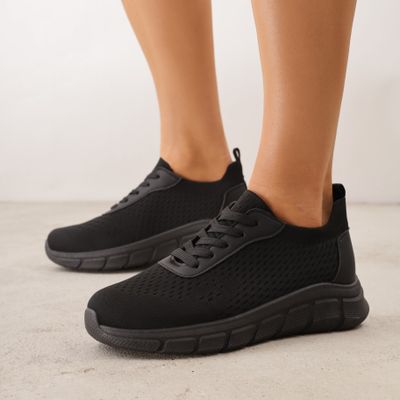 Renee - Buty sportowe damskie ze sklepu: renee.pl w kategorii: Buty sportowe damskie - zdjęcie 6BEED23A-9DF-769_406712