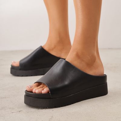 Klapki damskie letnie Renee ze sklepu: renee.pl w kategorii: Klapki damskie - zdjęcie 6BEED23A-9DF-769_406723