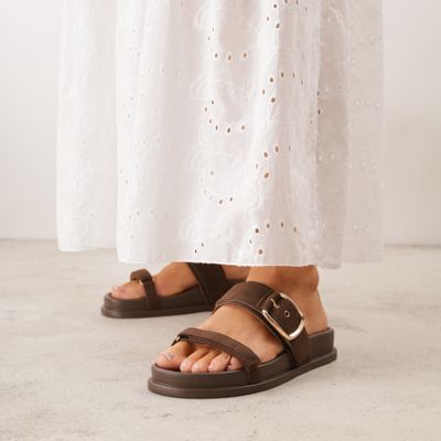 Klapki damskie letnie Renee ze sklepu: renee.pl w kategorii: Klapki damskie - zdjęcie 6BEED23A-9DF-769_406725