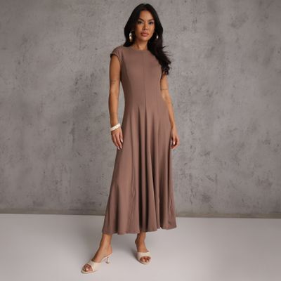 Sukienka na wiosnę oversize'owa Renee ze sklepu: renee.pl w kategorii: Sukienki - zdjęcie 6BEED23A-9DF-769_406784