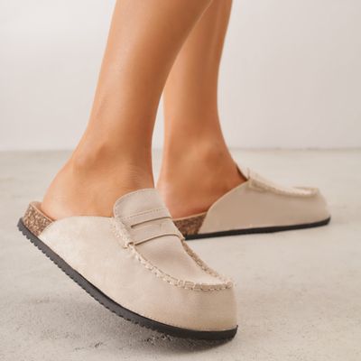 Klapki damskie Renee ze sklepu: renee.pl w kategorii: Klapki damskie - zdjęcie 6BEED23A-9DF-769_407797