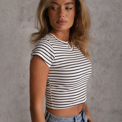 Bluzka damska Renee ze sklepu: renee.pl w kategorii: Bluzki damskie - zdjęcie 6BEED23A-9DF-769_408372