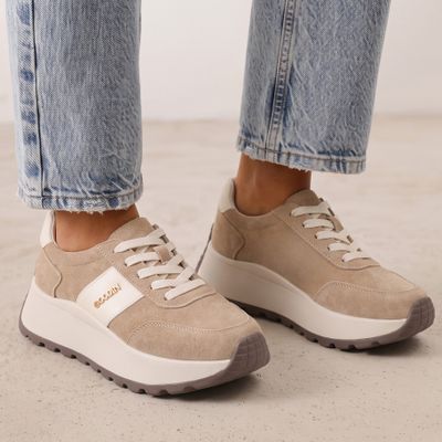 Buty sportowe damskie wiosenne Renee ze sklepu: renee.pl w kategorii: Buty sportowe damskie - zdjęcie 6BEED23A-9DF-769_408926
