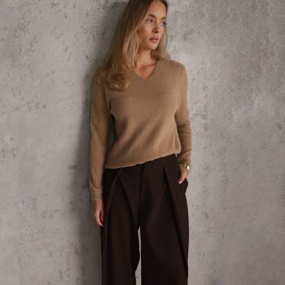 Sweter damski casual na zimę Renee ze sklepu: renee.pl w kategorii: Swetry damskie - zdjęcie 6BEED23A-9DF-769_410063
