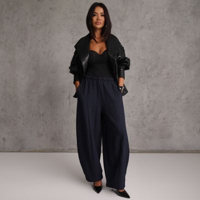 Spodnie damskie eleganckie na jesień Renee ze sklepu: renee.pl w kategorii: Spodnie damskie - zdjęcie 6BEED23A-9DF-769_410344