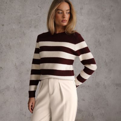 Sweter damski Renee ze sklepu: renee.pl w kategorii: Swetry damskie - zdjęcie 6BEED23A-9DF-769_410505