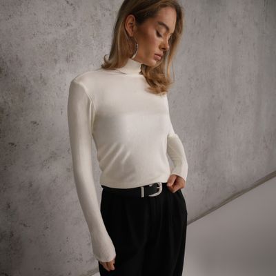 Bluzka damska casual Renee ze sklepu: renee.pl w kategorii: Bluzki damskie - zdjęcie 6BEED23A-9DF-769_410516