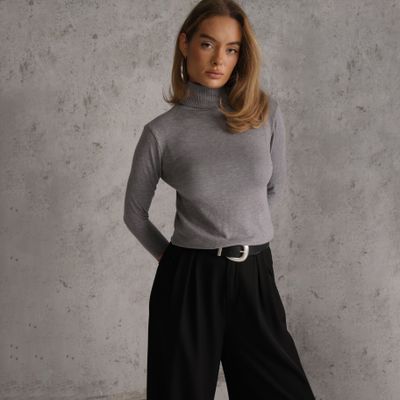 Bluzka damska casual Renee ze sklepu: renee.pl w kategorii: Bluzki damskie - zdjęcie 6BEED23A-9DF-769_410519