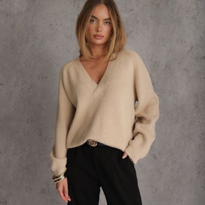 Sweter damski na zimę casual Renee ze sklepu: renee.pl w kategorii: Swetry damskie - zdjęcie 6BEED23A-9DF-769_411062
