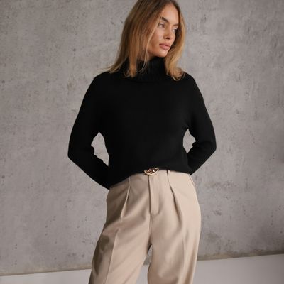 Sweter damski Renee ze sklepu: renee.pl w kategorii: Swetry damskie - zdjęcie 6BEED23A-9DF-769_411065
