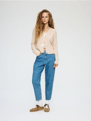Sweter damski casual Reserved ze sklepu: Reserved w kategorii: Swetry damskie - zdjęcie 74CCA4C-3C1-6972_001JI
