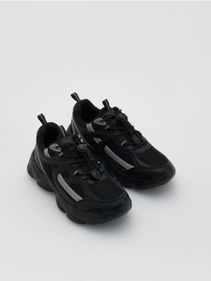 Buty sportowe dziecięce jesienne Reserved ze sklepu: Reserved w kategorii: Buty sportowe dziecięce - zdjęcie 74CCA4C-3C1-6972_012IM