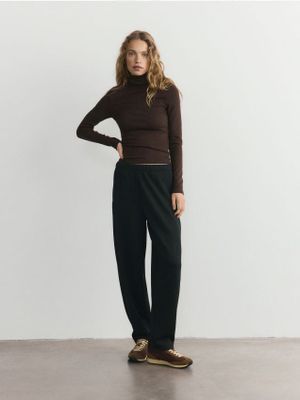 Bluzka damska casual Reserved ze sklepu: Reserved w kategorii: Bluzki damskie - zdjęcie 74CCA4C-3C1-6972_037HT