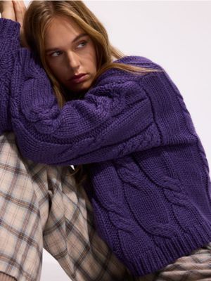 Sweter damski casualowy Reserved ze sklepu: Reserved w kategorii: Swetry damskie - zdjęcie 74CCA4C-3C1-6972_056HW