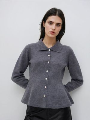 Sweter damski Reserved ze sklepu: Reserved w kategorii: Swetry damskie - zdjęcie 74CCA4C-3C1-6972_080GS
