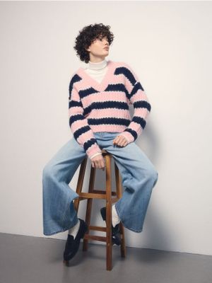 Sweter damski na zimę Reserved ze sklepu: Reserved w kategorii: Swetry damskie