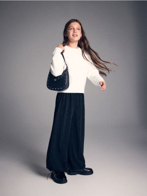 Sweter dziewczęcy na jesień Reserved ze sklepu: Reserved w kategorii: Swetry dziewczęce