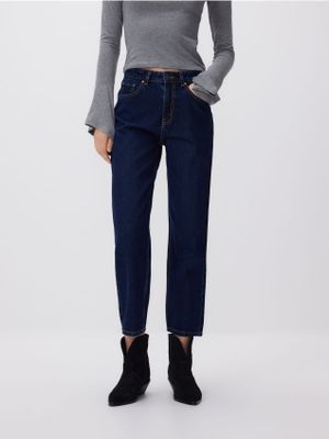 Jeansy damskie casual Reserved ze sklepu: Reserved w kategorii: Jeansy damskie - zdjęcie 74CCA4C-3C1-6972_173IL