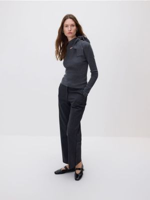Sweter damski casual Reserved ze sklepu: Reserved w kategorii: Swetry damskie - zdjęcie 74CCA4C-3C1-6972_191HI