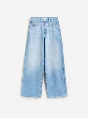 Jeansy damskie casualowe Reserved ze sklepu: Reserved w kategorii: Jeansy damskie