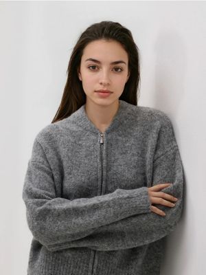 Reserved - Sweter damski casual ze sklepu: Reserved w kategorii: Swetry damskie - zdjęcie 74CCA4C-3C1-6972_221GV