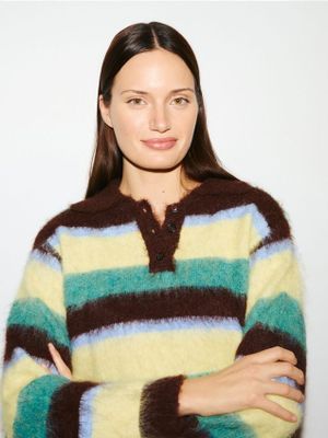 Sweter damski na zimę Reserved ze sklepu: Reserved w kategorii: Swetry damskie - zdjęcie 74CCA4C-3C1-6972_238IW