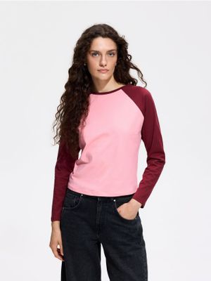Bluzka damska casual Reserved ze sklepu: Reserved w kategorii: Bluzki damskie - zdjęcie 74CCA4C-3C1-6972_259KF