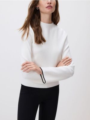 Sweter damski casual na zimę Reserved ze sklepu: Reserved w kategorii: Swetry damskie - zdjęcie 74CCA4C-3C1-6972_274GV