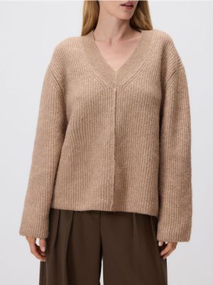 Sweter damski Reserved ze sklepu: Reserved w kategorii: Swetry damskie - zdjęcie 74CCA4C-3C1-6972_279GV