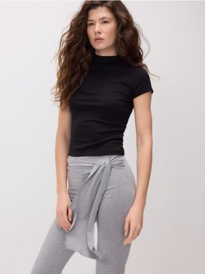 Bluzka damska casual Reserved ze sklepu: Reserved w kategorii: Bluzki damskie - zdjęcie 74CCA4C-3C1-6972_281HT