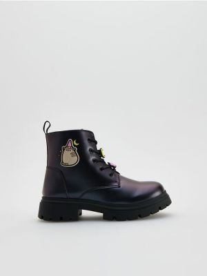 Buty zimowe dziecięce zimowe Reserved ze sklepu: Reserved w kategorii: Buty zimowe dziecięce