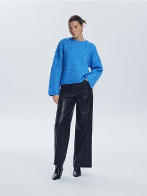 Sweter damski casualowy Reserved ze sklepu: Reserved w kategorii: Swetry damskie - zdjęcie 74CCA4C-3C1-6972_287GP