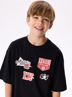 T-shirt chłopięce na lato Reserved ze sklepu: Reserved w kategorii: T-shirty chłopięce - zdjęcie 74CCA4C-3C1-6972_288JV