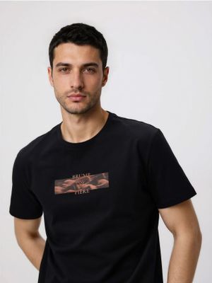T-shirt męski młodzieżowy Reserved ze sklepu: Reserved w kategorii: T-shirty męskie - zdjęcie 74CCA4C-3C1-6972_305FP