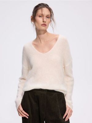 Sweter damski Reserved ze sklepu: Reserved w kategorii: Swetry damskie - zdjęcie 74CCA4C-3C1-6972_310MB