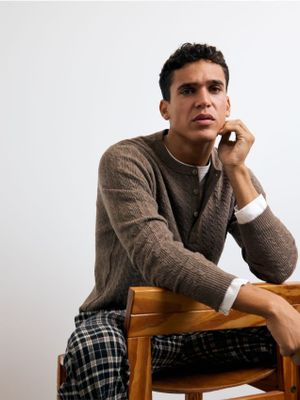 Sweter męski casual Reserved ze sklepu: Reserved w kategorii: Swetry męskie