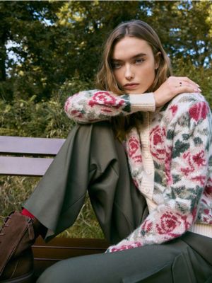 Sweter damski casual zimowy Reserved ze sklepu: Reserved w kategorii: Swetry damskie