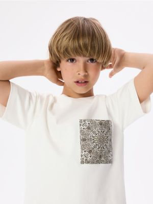 T-shirt chłopięce letni Reserved ze sklepu: Reserved w kategorii: T-shirty chłopięce - zdjęcie 74CCA4C-3C1-6972_339JV